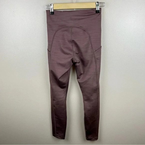 Athleta Ultimate Stash Pocket Space Dye 7/8 Tight Size XS
Smoked Almond Brown - Picture 3 of 13